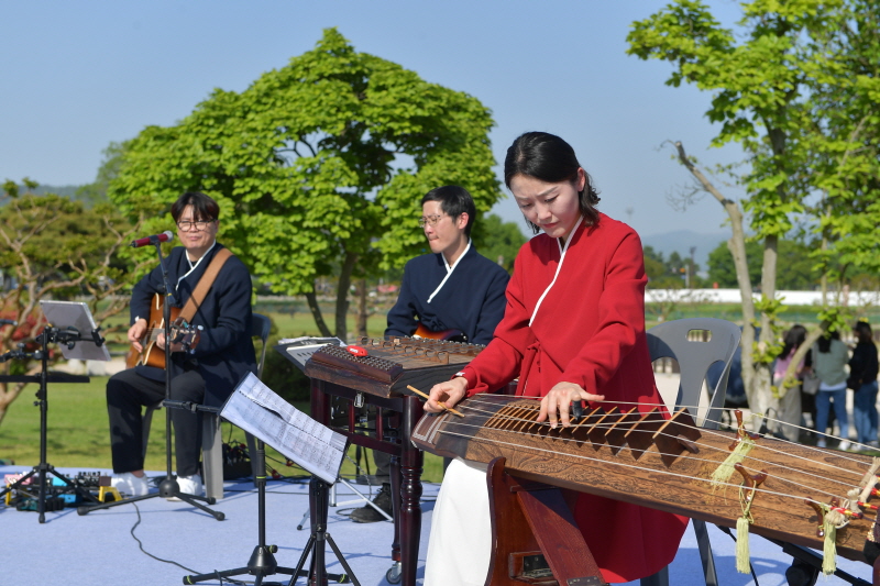 새라온 | 전통연희단잽이 | 현무용단 